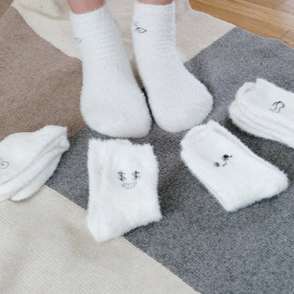 ふわふわもこもこルームソックス